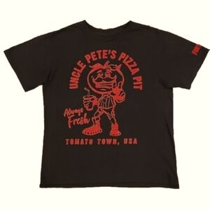 3/$20 Fortnite Black & Red Uncle Pete's Pizza Pit T-shirt